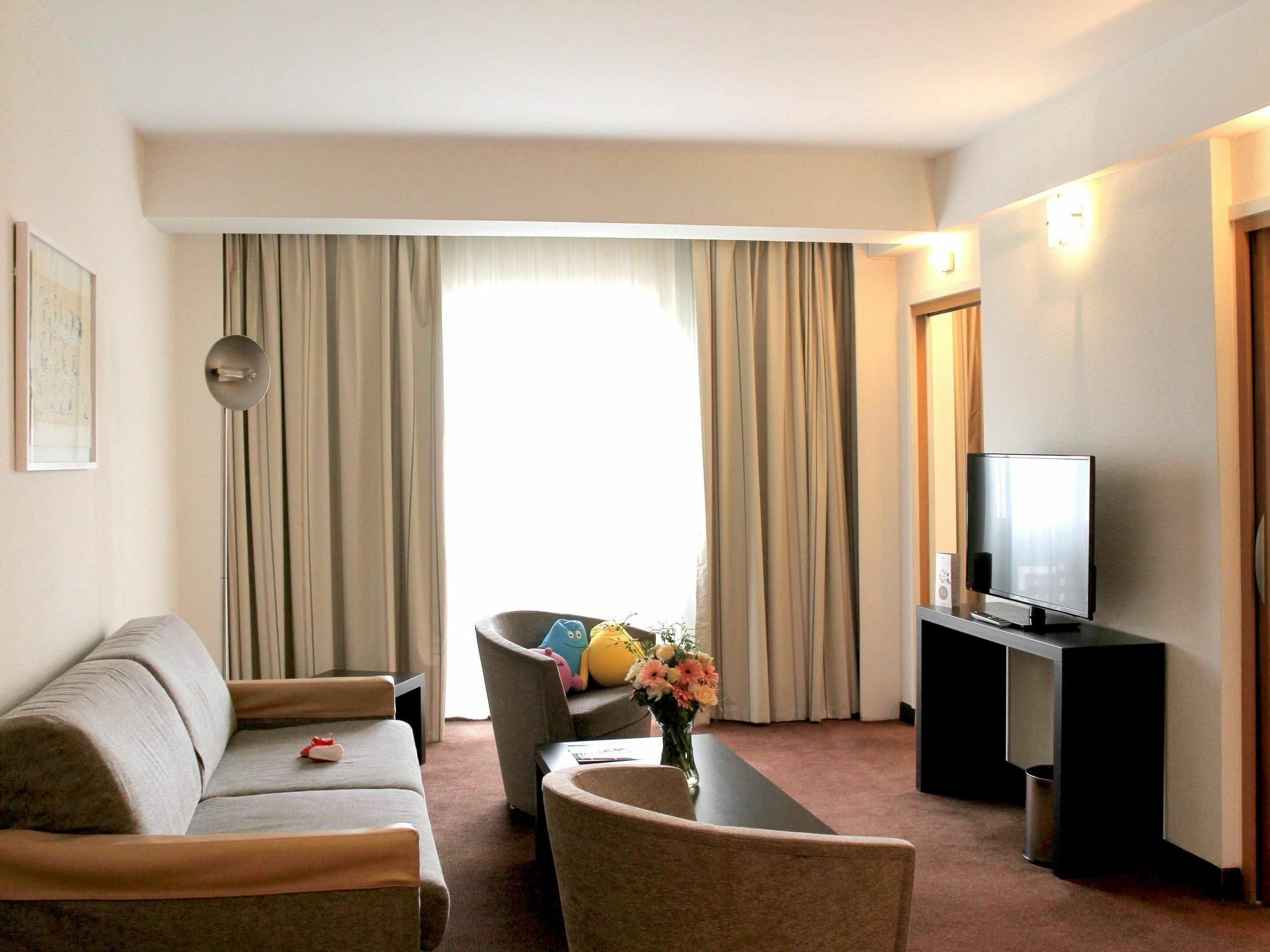 Novotel Constantine Buitenkant foto